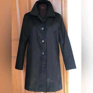 RALPH LAUREN sM blk spring coat Minimalist design with slight A-line cut Lined